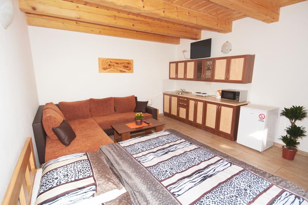 U Haryho Hotel Dolní Bečva Kültér fotó